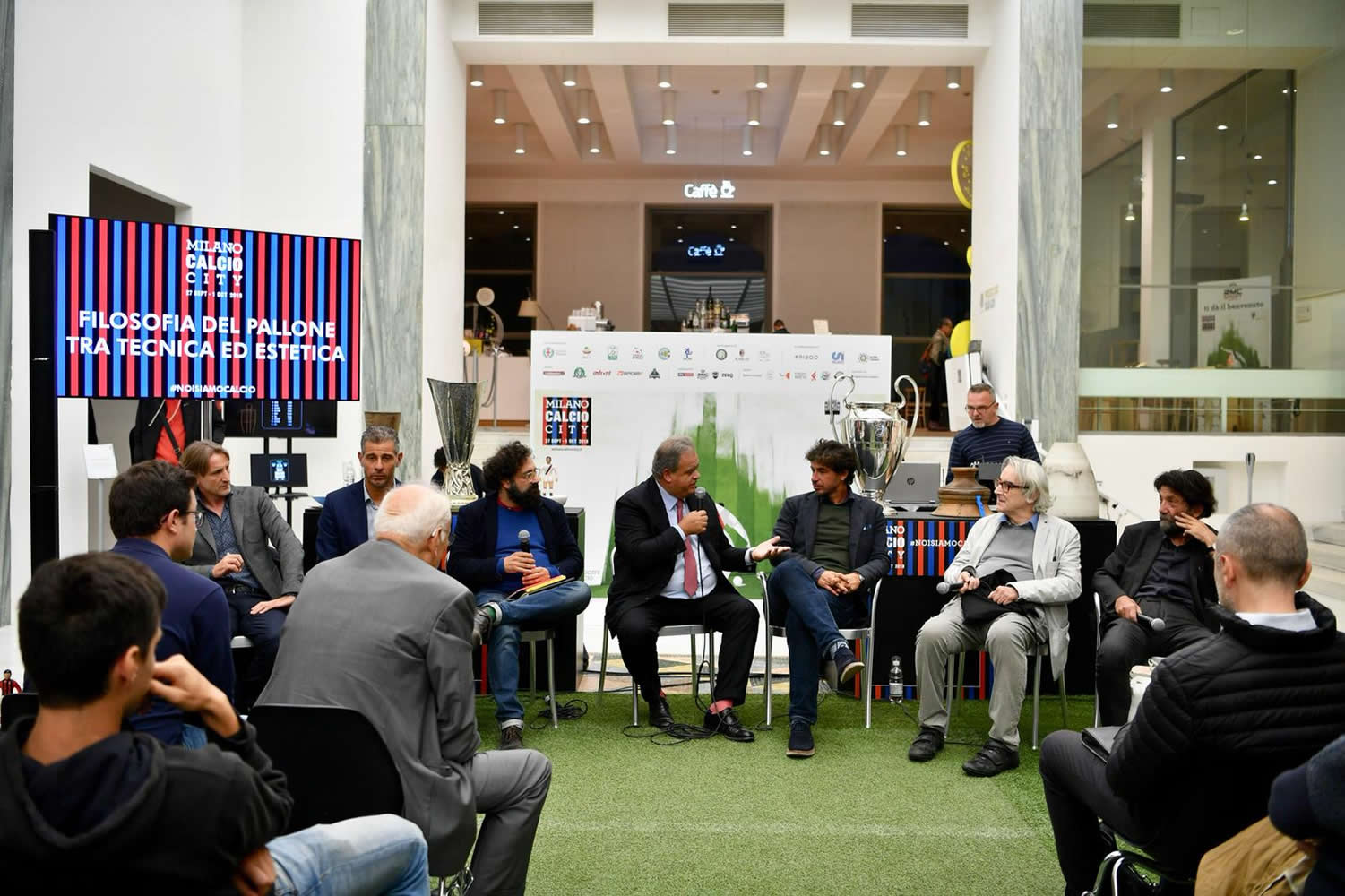 01ott_MilanoCalcioCity_FilosofiaDelPallone5
