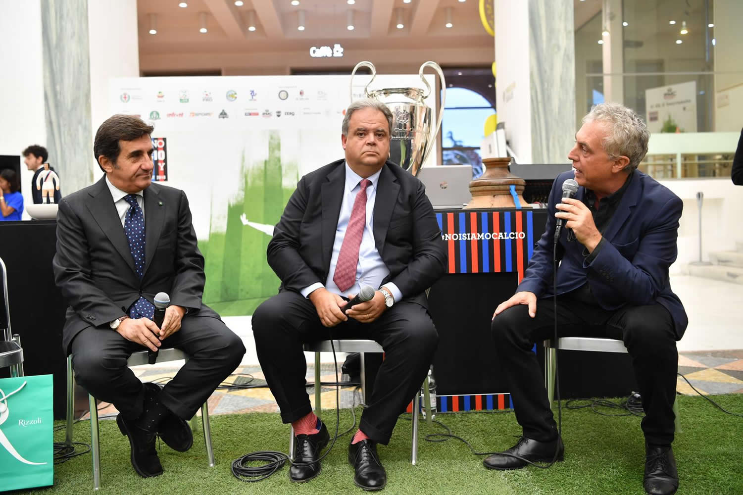 01ott_MilanoCalcioCity_IlPresidente8